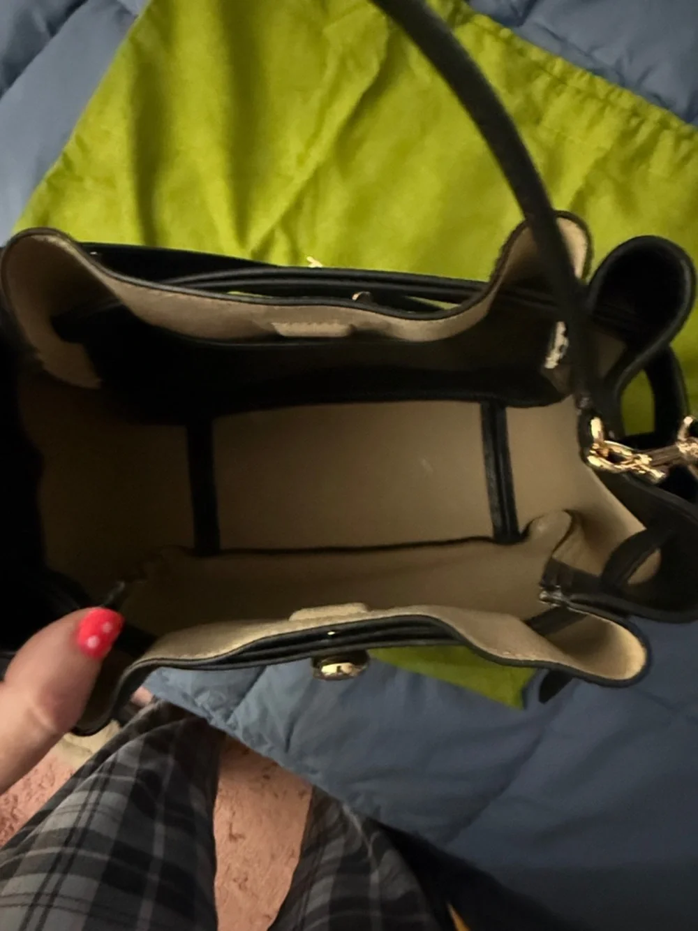 Tory Burch Black pebbled leather ROMY bucket bag - Picture 3 of 4